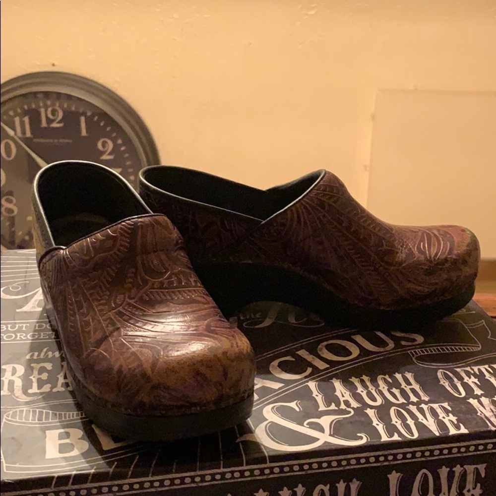Dansko shoes